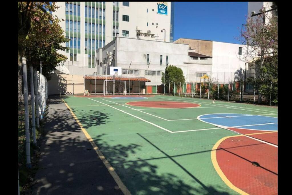 A 600m Da E Roda Gigante Balneário Camboriú